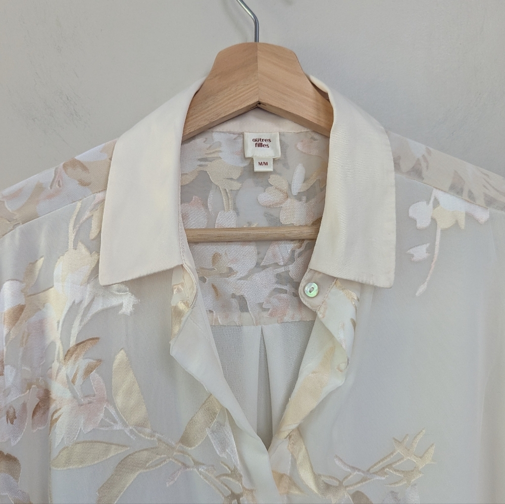 Autres Filles Cream Floral Burnout Button-up Blouse Whimsigoth - Picture 15 of 15